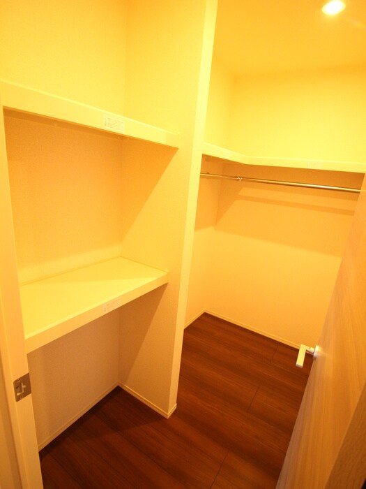 物件内観写真19　(収納)