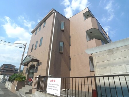 ＨＩＫＡＲＩ　ＨＥＩＧＨＴＳ外観写真