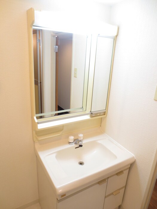 物件内観写真13　(洗面)