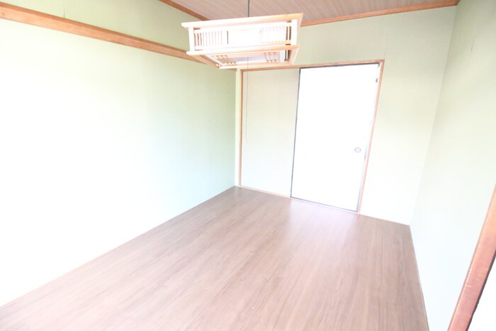 物件内観写真10　(居室)