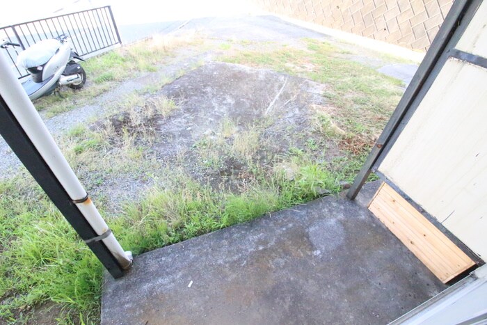 物件内観写真21　(室内からの展望)