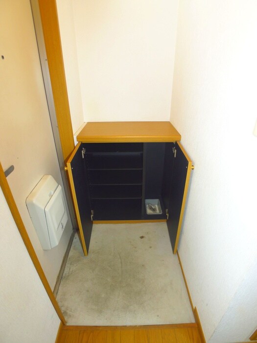 物件内観写真14　(靴箱)