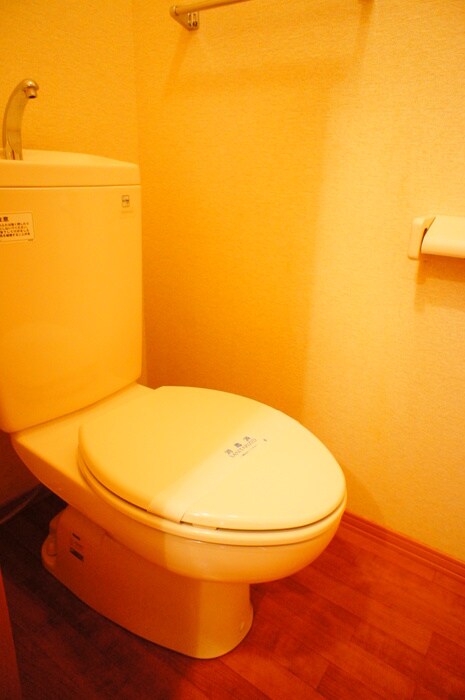 物件内観写真12　(トイレ)