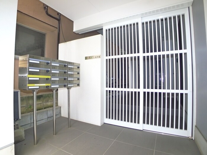 物件外観写真4　(建物設備)