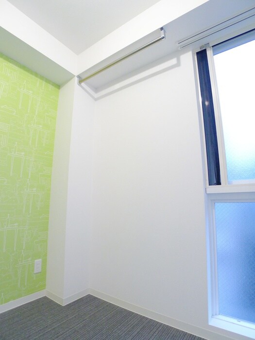 物件内観写真12　(収納)