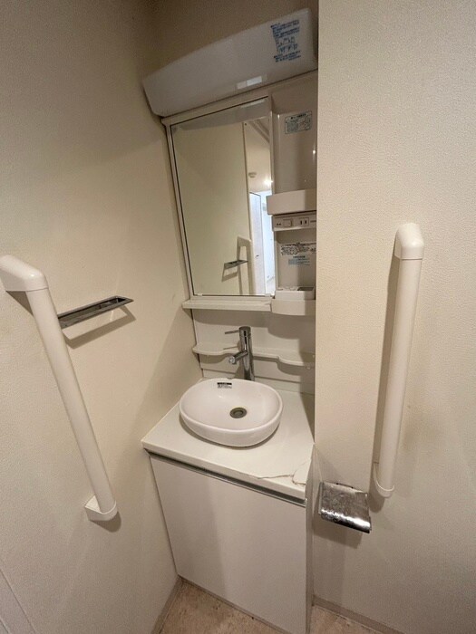 物件内観写真15　(洗面)