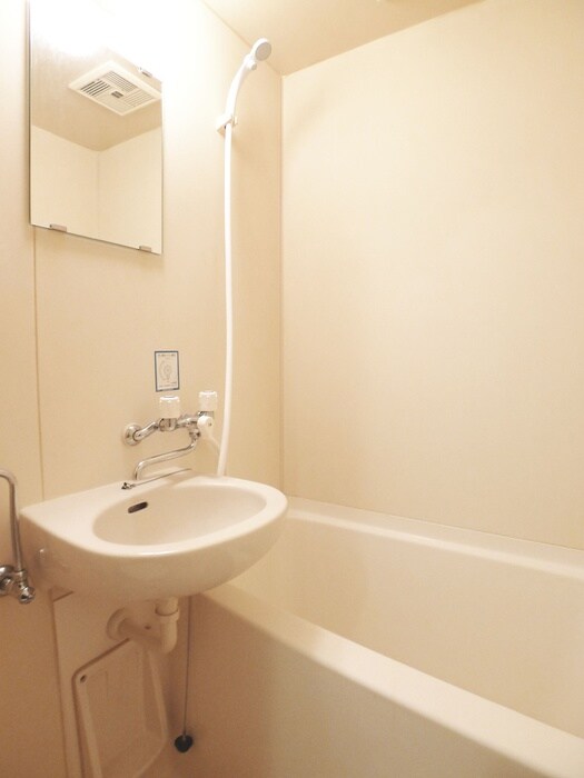 物件内観写真12　(バス／シャワールーム等)