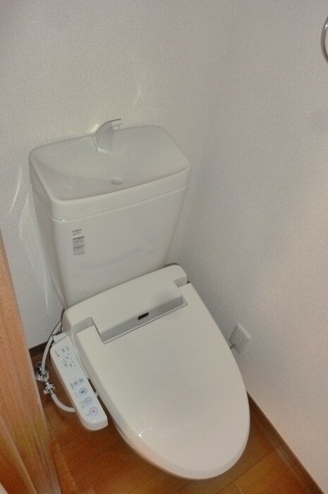 物件内観写真14　(トイレ)