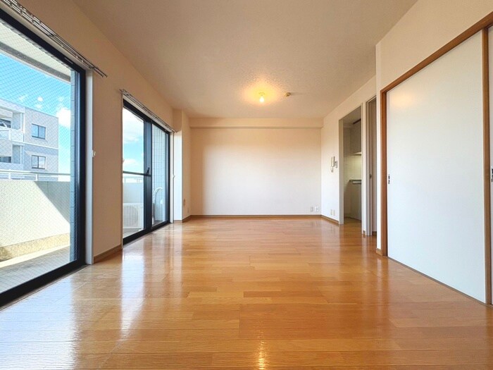 物件内観写真8　(居室)