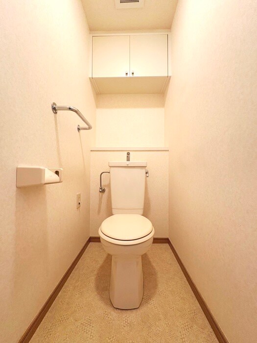 物件内観写真12　(トイレ)