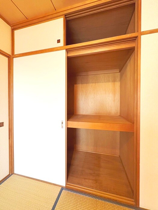 物件内観写真15　(収納)