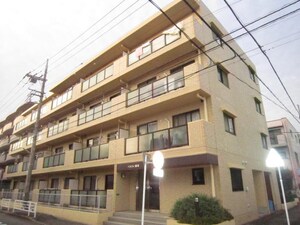 ベルヴィ新城外観写真