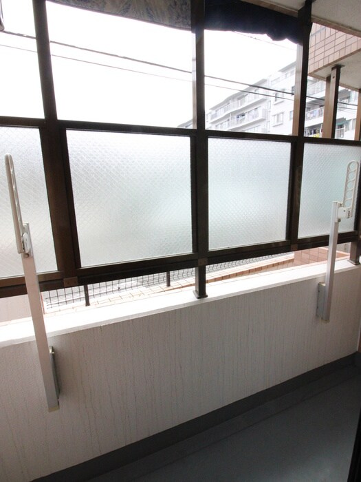 物件内観写真21　(室内からの展望)