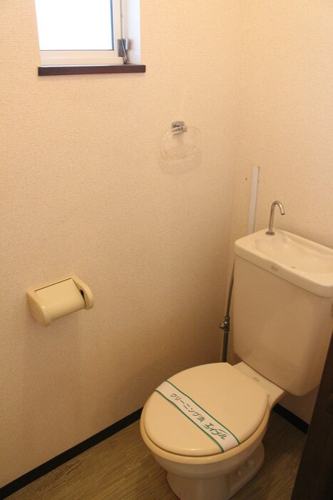 物件内観写真11　(トイレ)