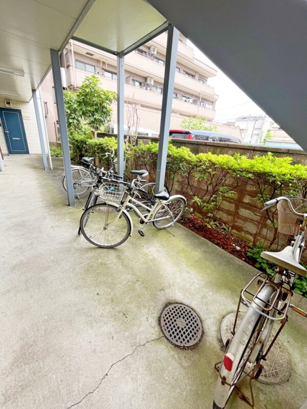駐輪場