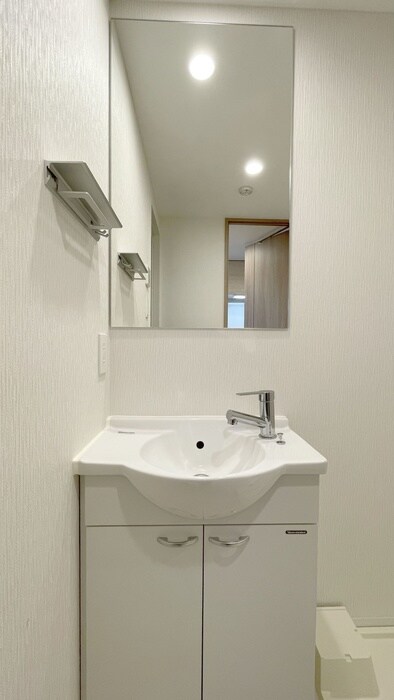 物件内観写真13　(洗面)