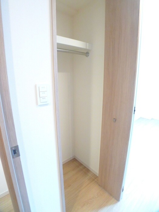 物件内観写真14　(収納)