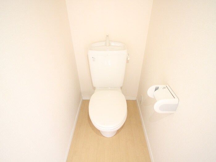 物件内観写真15　(トイレ)