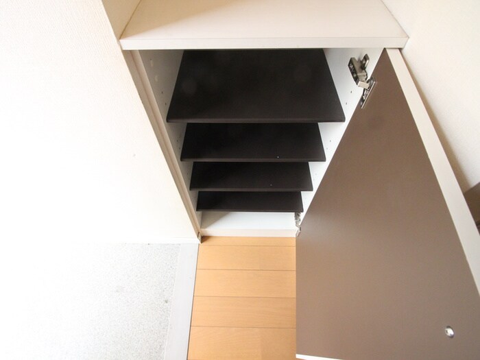 物件内観写真16　(靴箱)