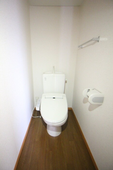 物件内観写真12　(トイレ)