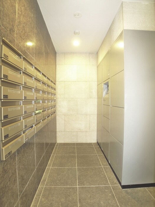 物件外観写真4　(建物設備)