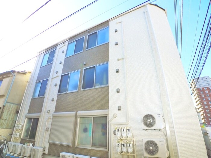 物件外観写真1　(外観写真)