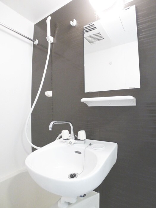 物件内観写真11　(洗面)