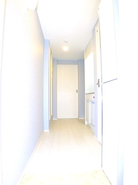 物件内観写真15　(玄関)