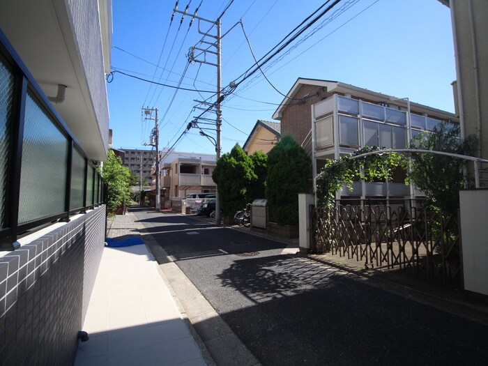 物件外観写真6　(周辺環境)