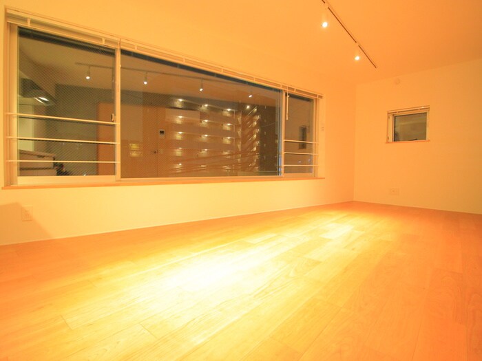 物件内観写真11　(居室)