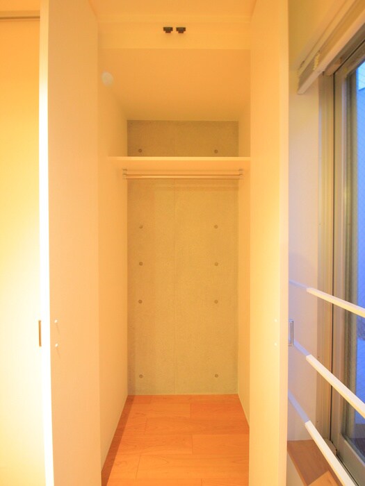 物件内観写真15　(収納)