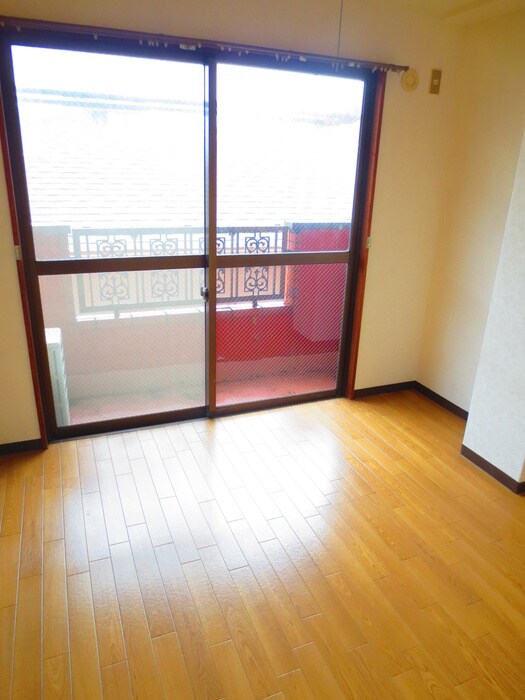 物件内観写真16　(居室)