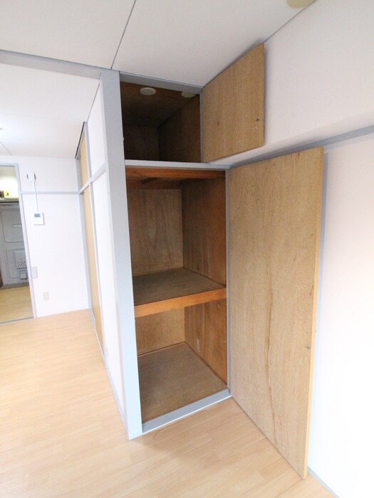 物件内観写真9　(収納)