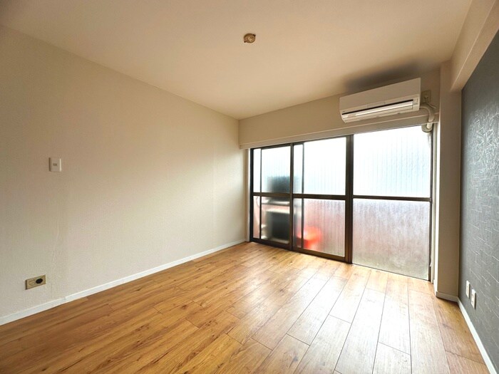 物件内観写真21　(居室)