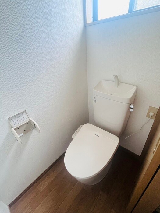 物件内観写真13　(トイレ)