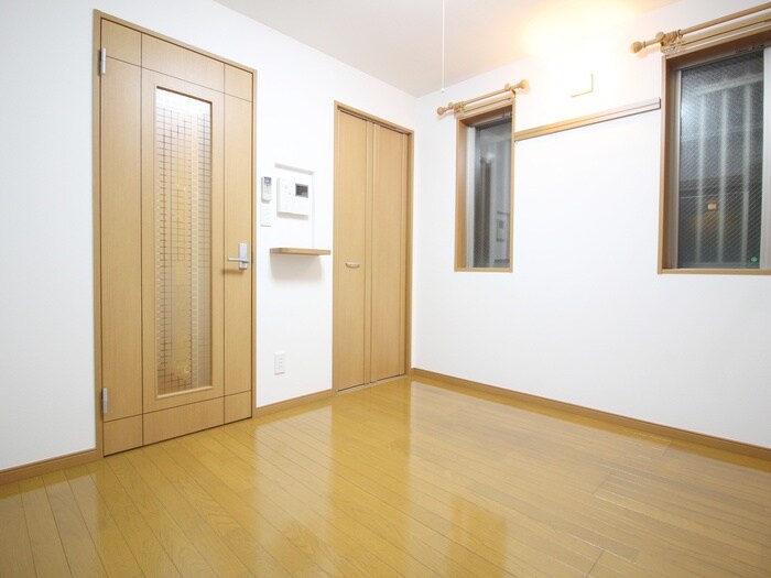 物件内観写真10　(居室)