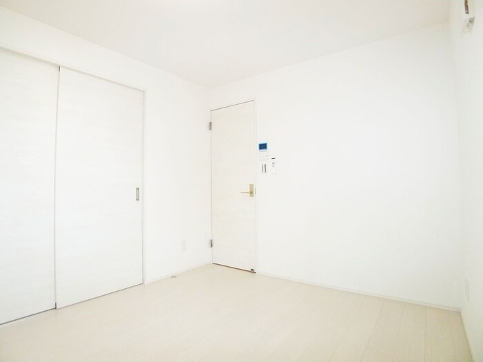 物件内観写真15　(居室)