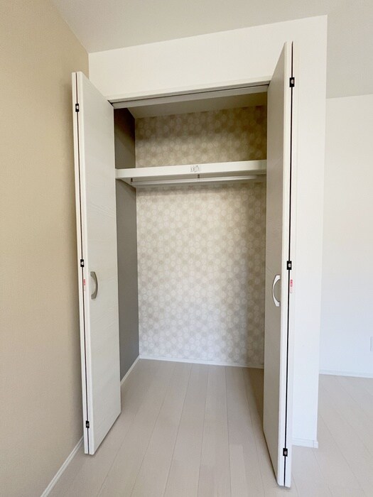 物件内観写真16　(収納)