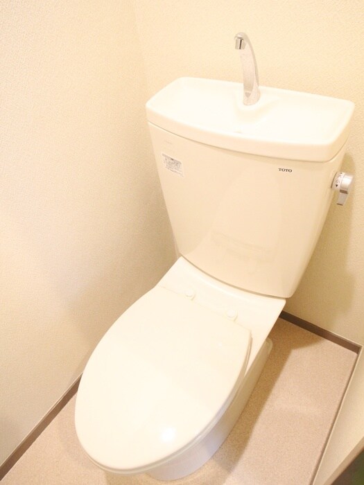 物件内観写真9　(トイレ)