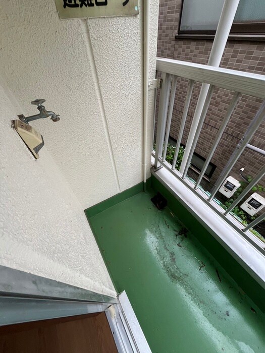 物件内観写真10　(洗濯機置場)