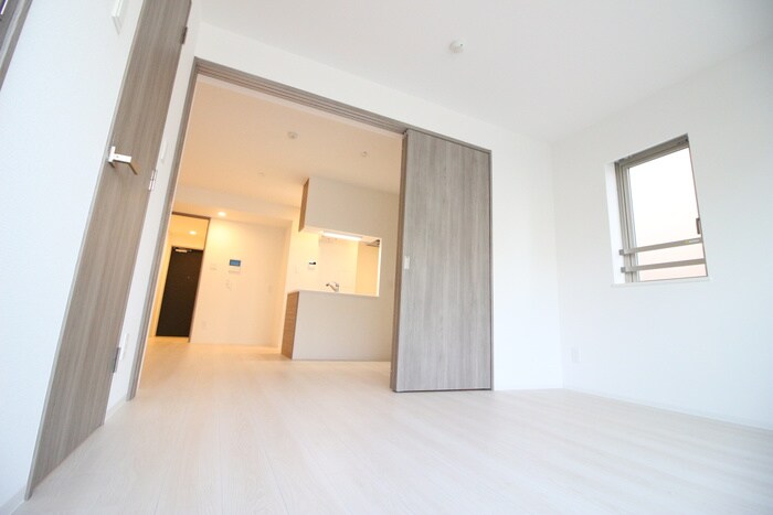 物件内観写真18　(居室)