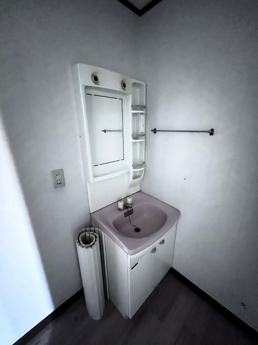 物件内観写真10　(洗面)