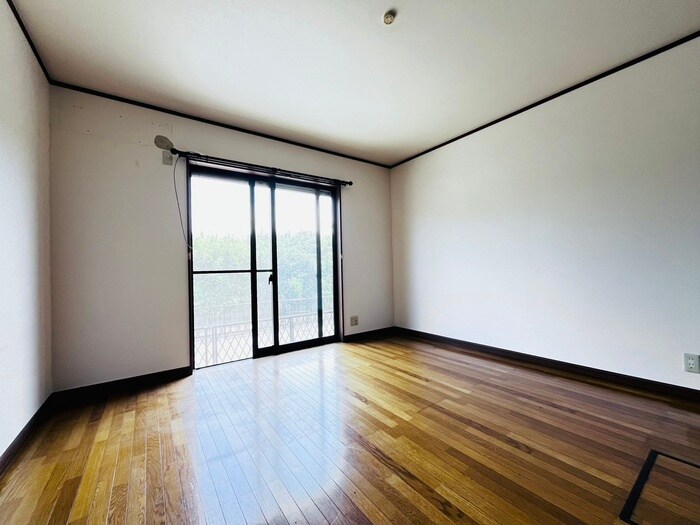 物件内観写真13　(居室)