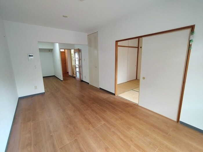 物件内観写真10　(居室)