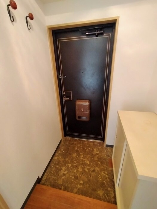 物件内観写真21　(玄関)