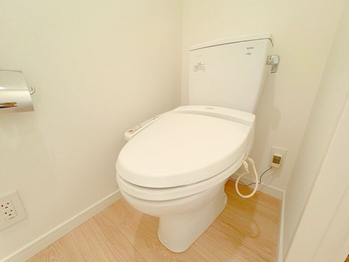 物件内観写真12　(トイレ)