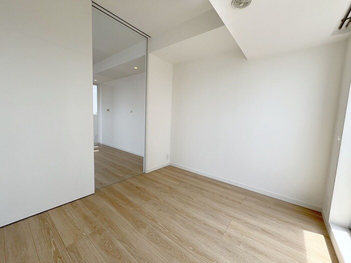 物件内観写真20　(室内からの展望)