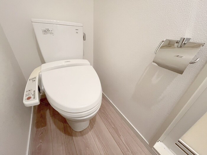 物件内観写真22　(トイレ)