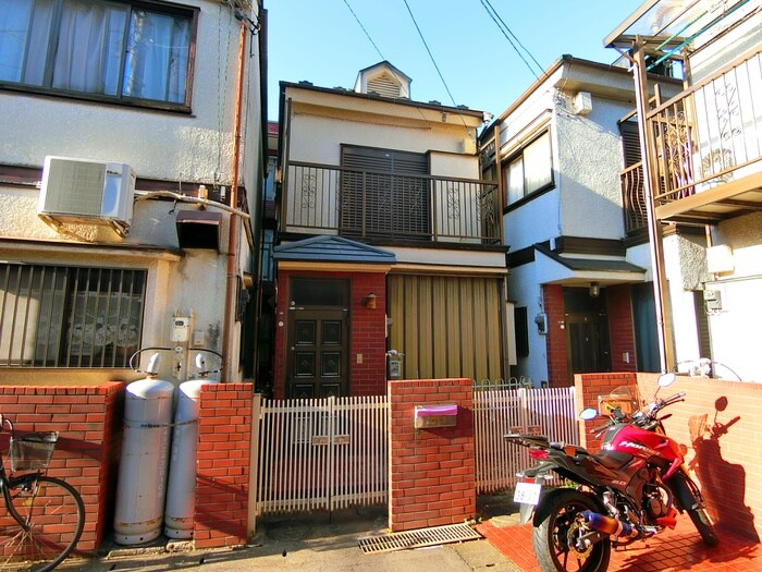 物件外観写真3　(建物設備)