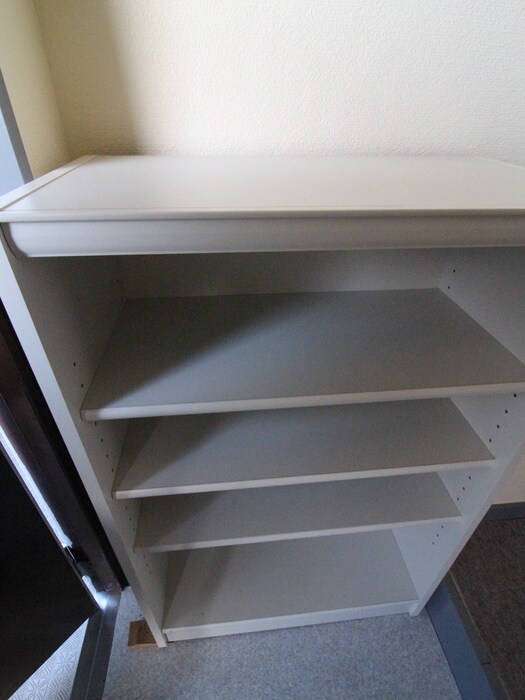 物件内観写真8　(靴箱)